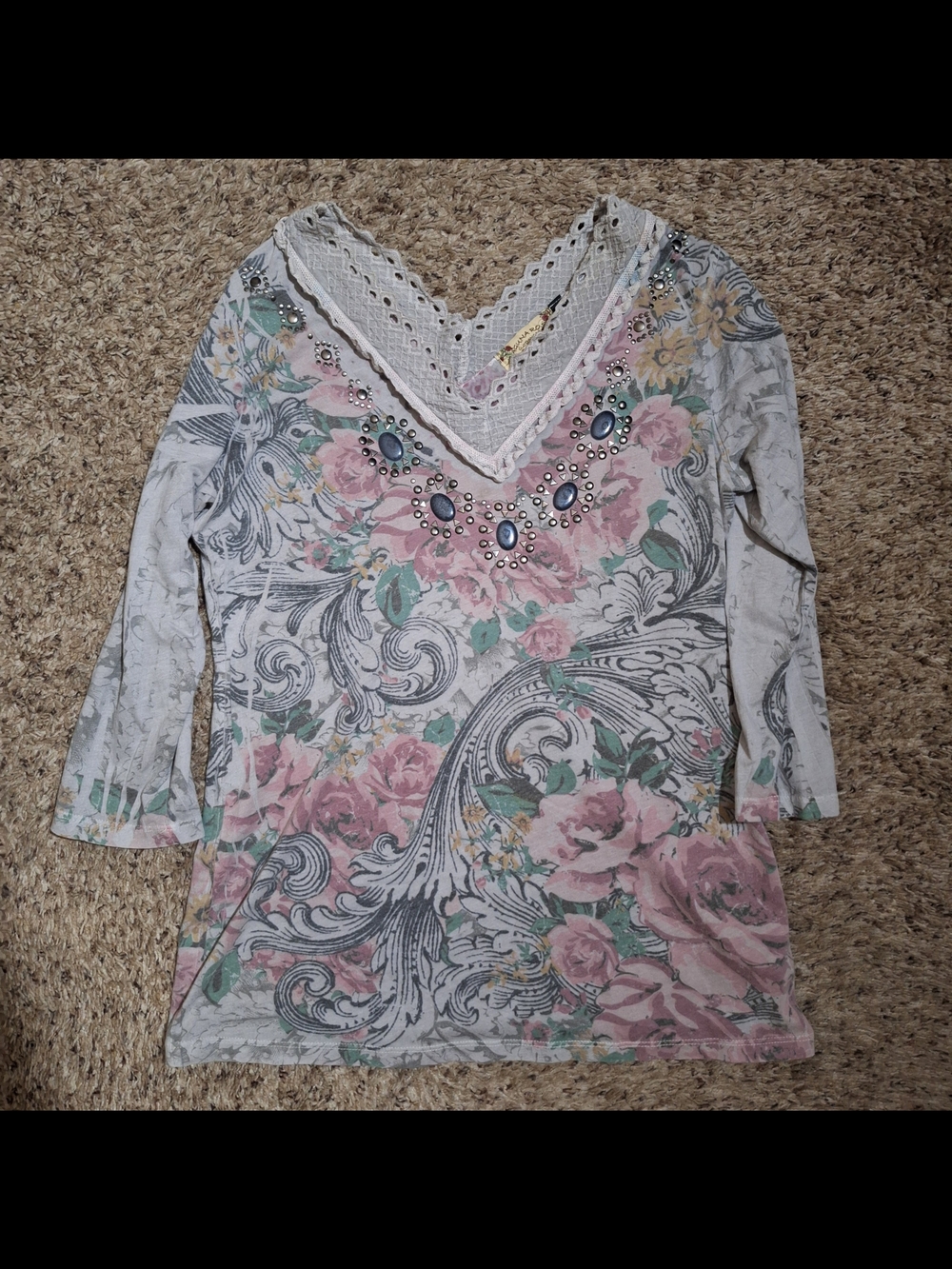 Laguna Rose Vintage Y2K Rhinestone Studded Lace V-Neck Top Size Large